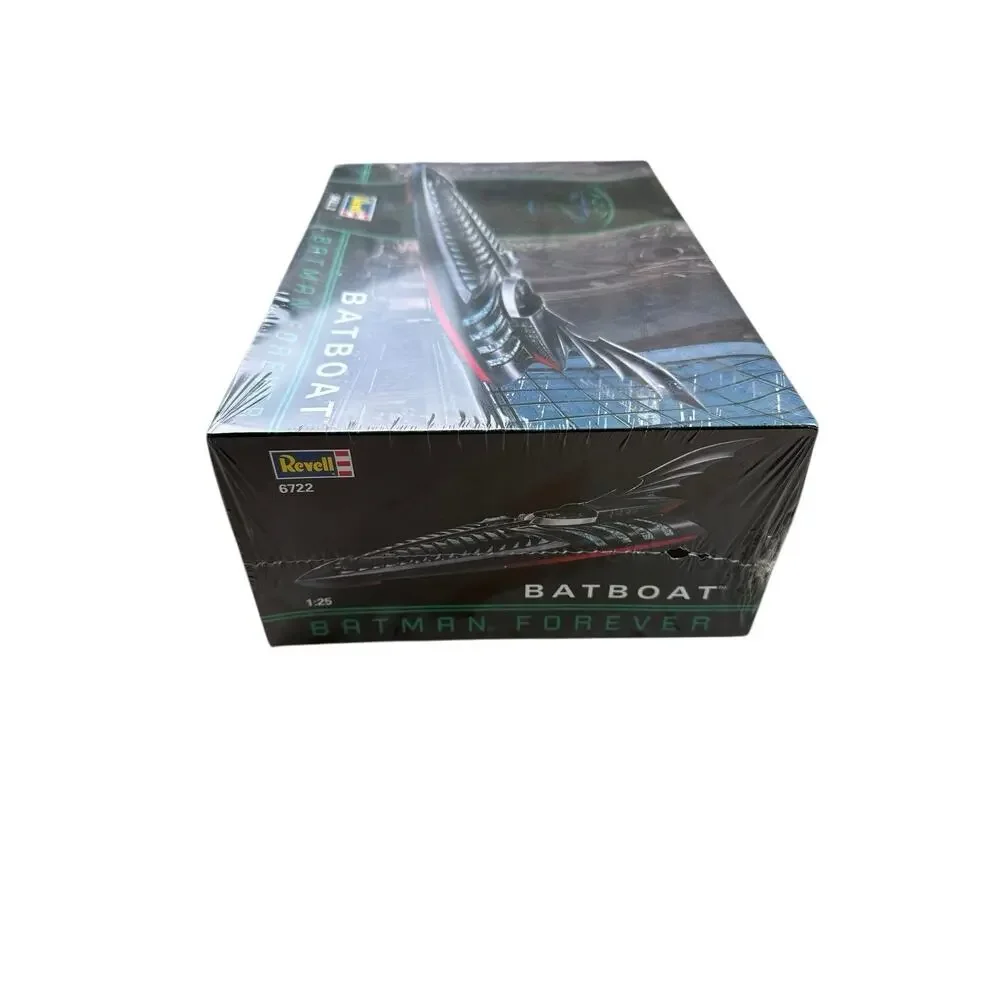 REVELL BATMAN FOREVER BATBOAT 1:25 MODEL KIT SEALED REVELL 6722